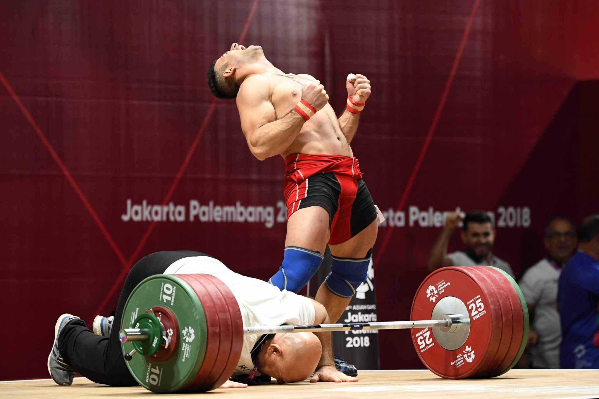 Safaa Rashid Mohmood Aljumaili came out on top in the men's 85 kilograms weightlifting event to secure Iraq's first gold medal of these Games ©Getty Images