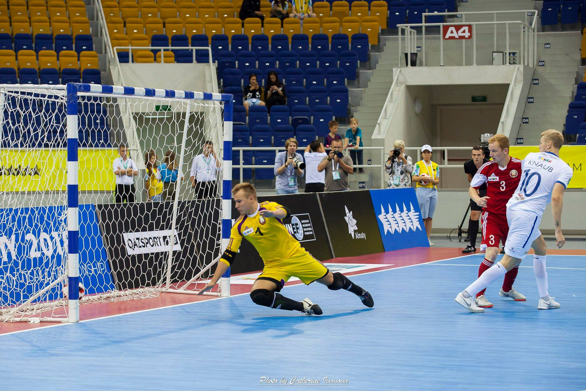 Kazakhstan to face Russia in men's final at World University Futsal Championships
