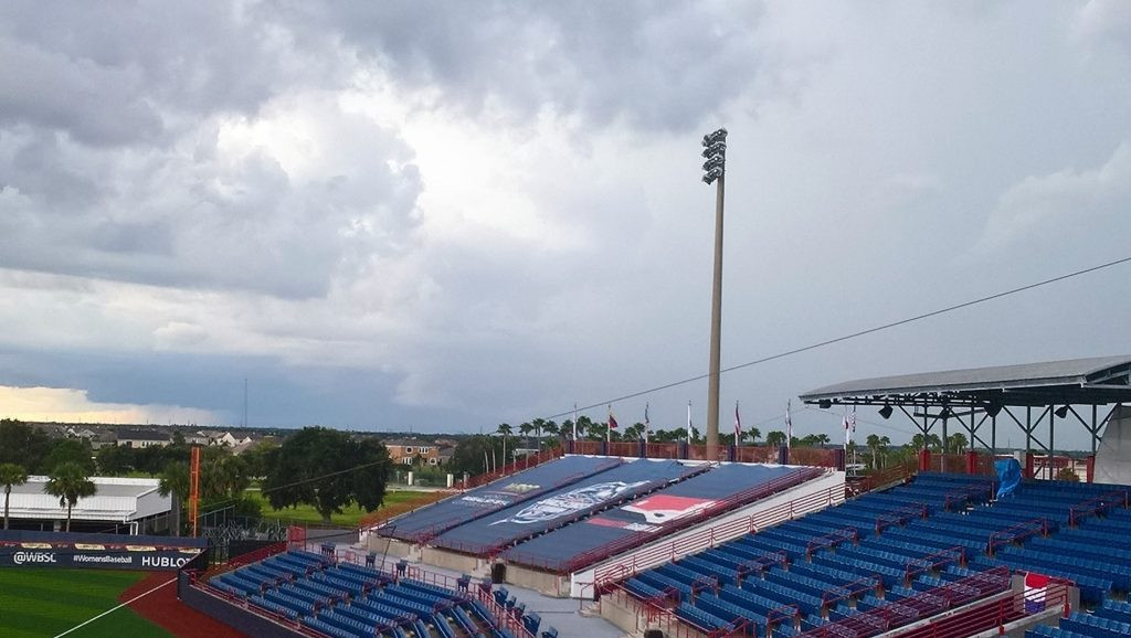 Weather alerts, and storms, in Florida caused two matches to be held over at the Women's Baseball World Cup ©WBSC