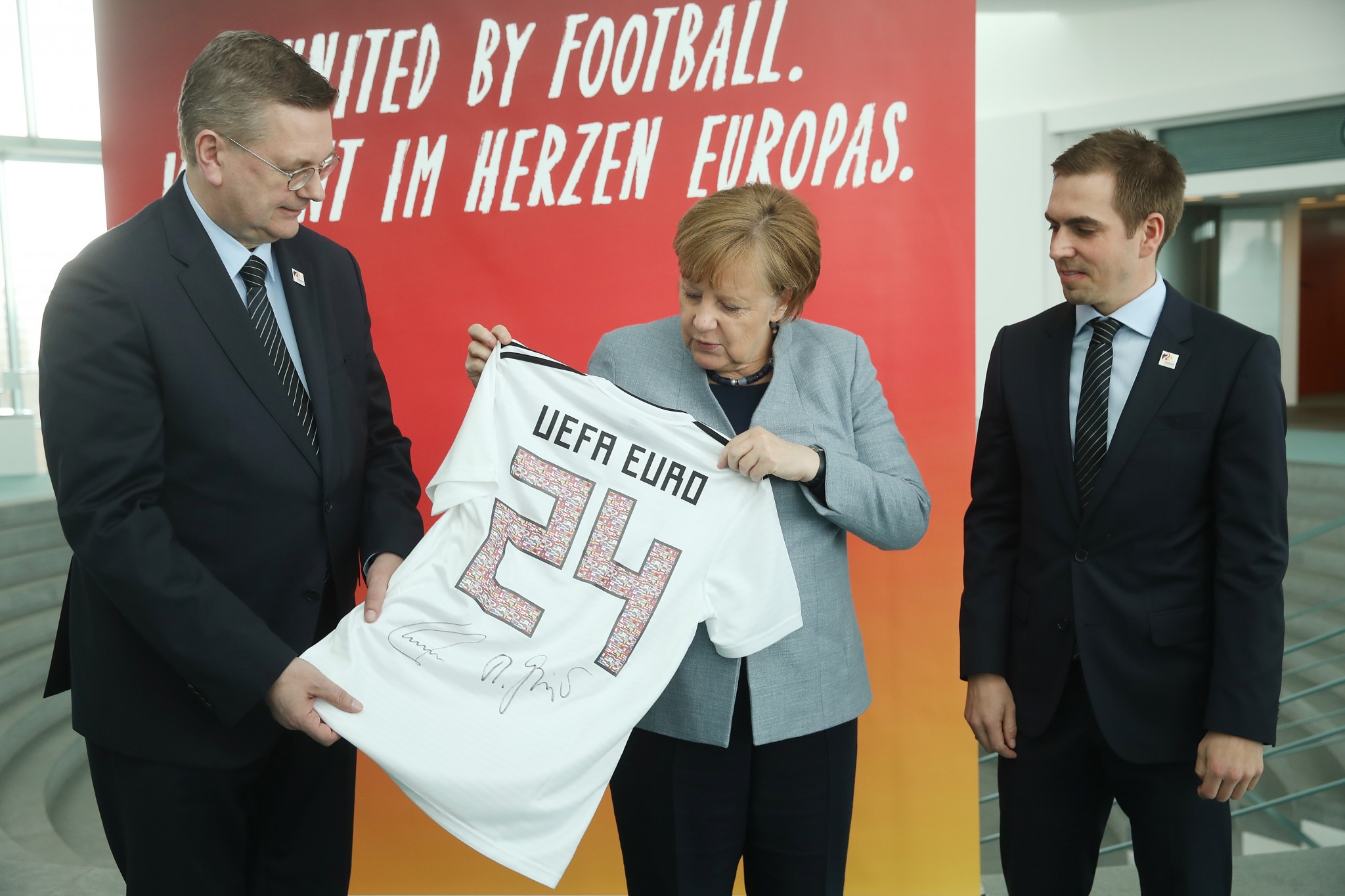 Commercial partnerships of DFB praised by Germany's bid for Euro 2024