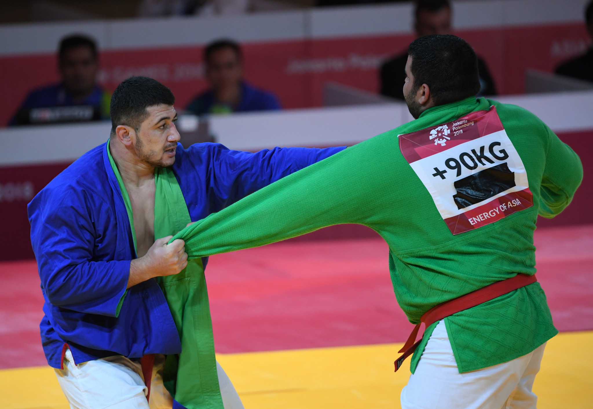 Mukhsin Khisomiddinov beat Iran's Jafar Pahlevanijaghargh in the men's over-90 kilograms final to help Uzbekistan to a clean sweep of the first three kurash gold medals to be awarded ©Getty Images