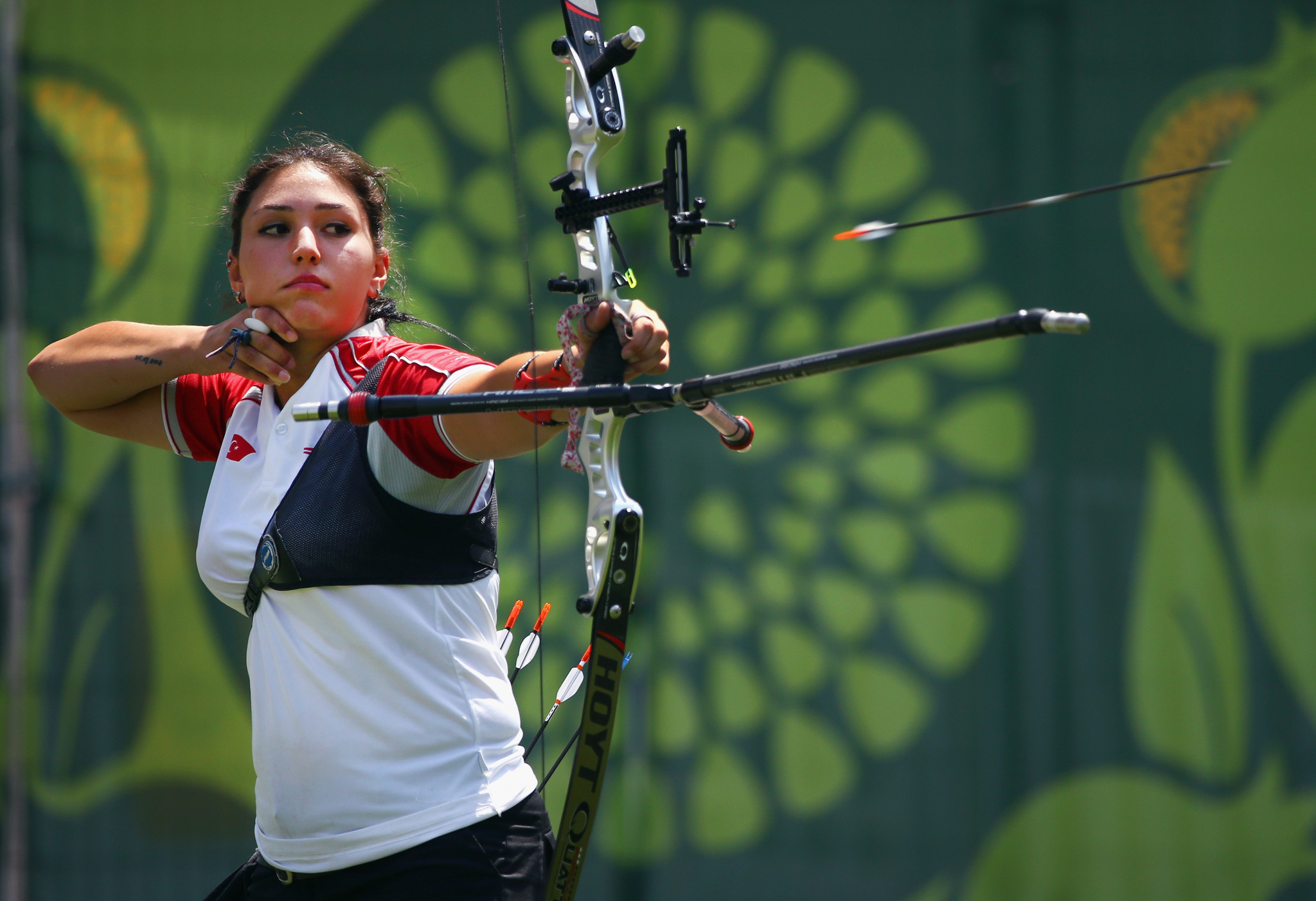 Turkey's Yasemin Anagoz ousted 2013 world champion Maja Jager of Denmark to clinch the women's recurve gold medal ©Getty Images