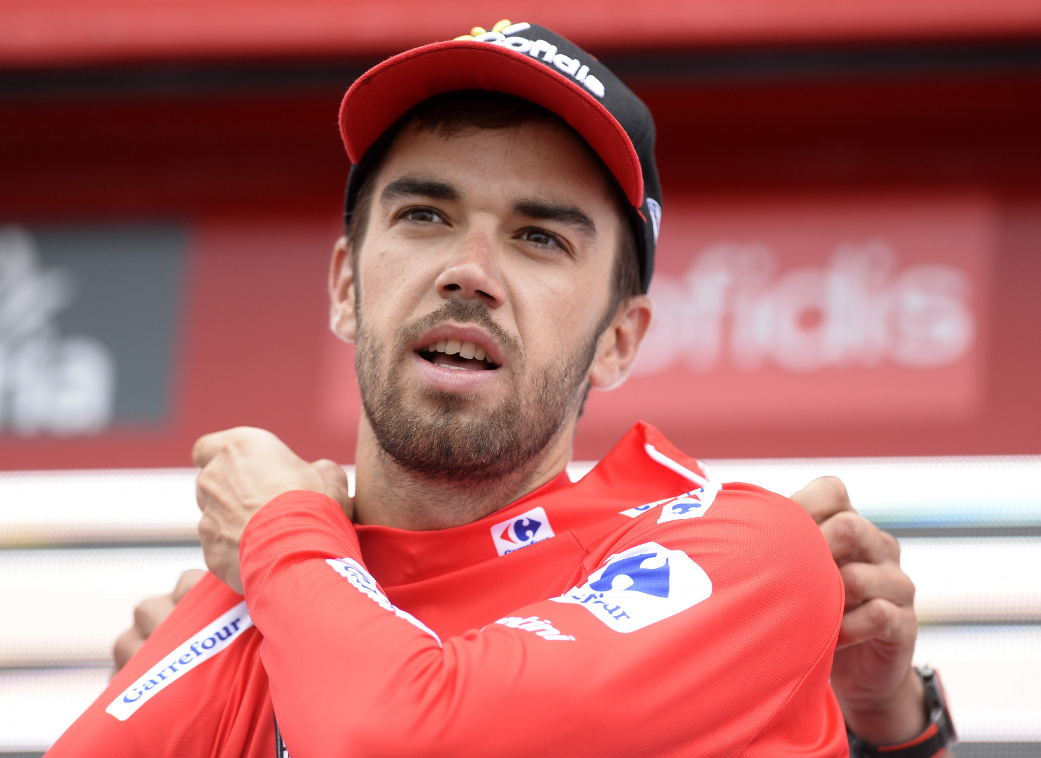 Geniez wins stage 12 as Herrada moves into overall lead at Vuelta a España