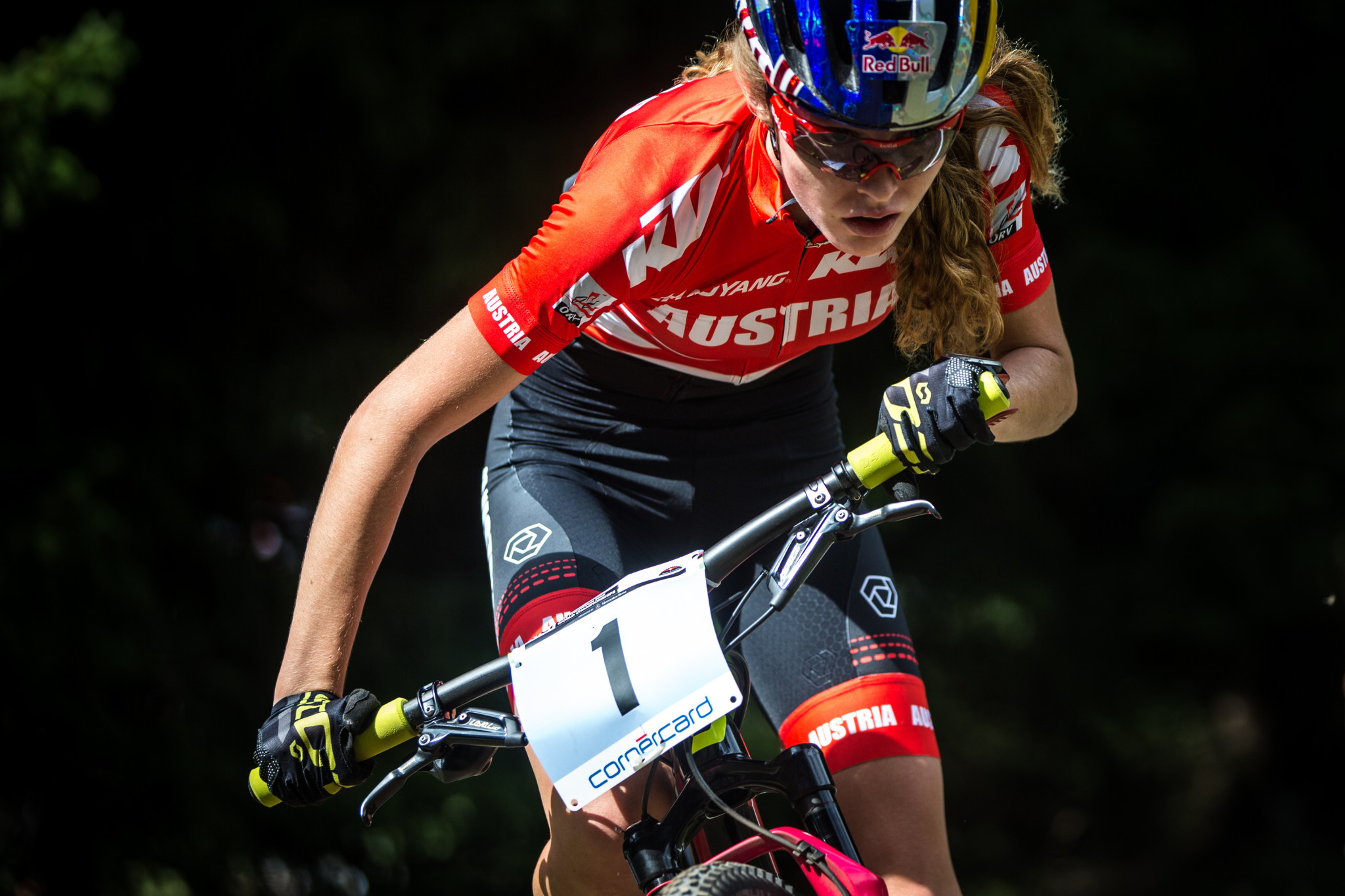 Laura Stigger dominated the women's junior event ©Michal Cerveny/UCI