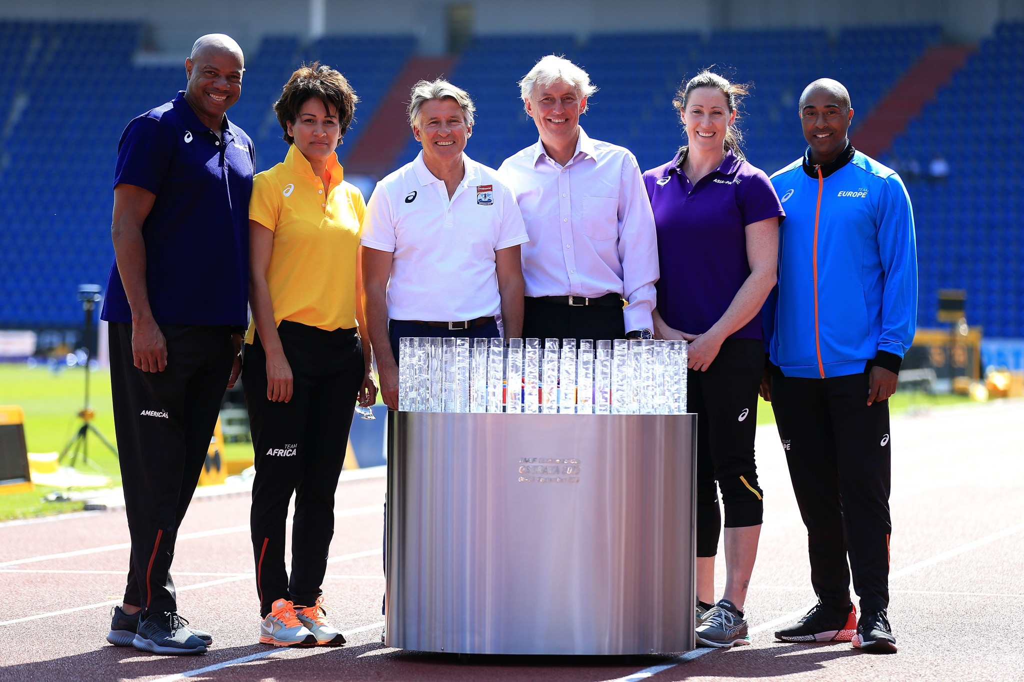 IAAF President Sebastian Coe, third left, lines up at the Mestsky Stadium with the new trophy for the Continental Cup, flanked by, from left, Mike Powell, Nezha Bidouane, Czech Athletics Federation President Libor Varhanik, Jana Pittman and Colin Jackson ©Getty Images
