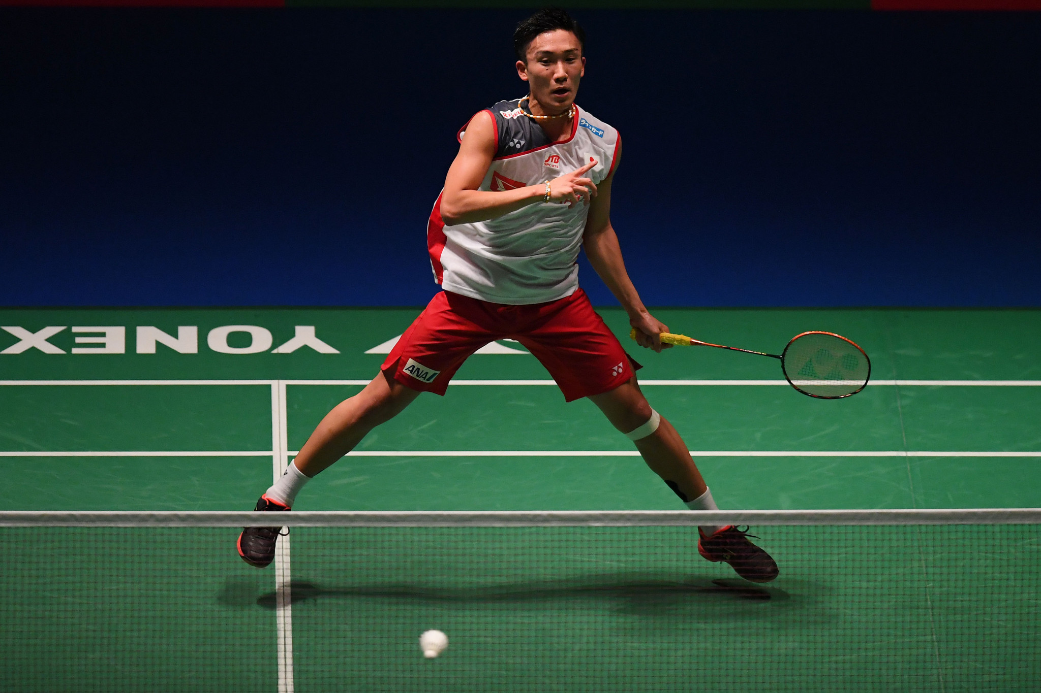 Home world champion Kento Momota en route to a Japan Open quarter-final win over China's double Olympic champion Lin Dan ©Getty Images  