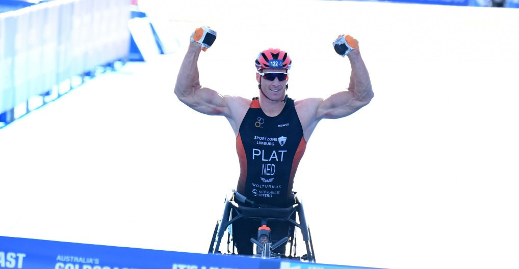 Paralympic champion Jetze Plat became the world champion in Gold Coast ©ITU