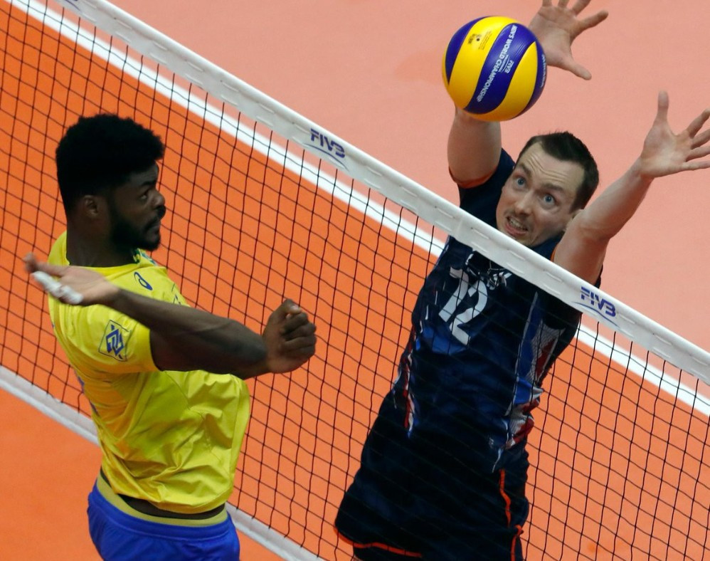 Brazil suffer first defeat at Volleyball Men's World Championship as Dutch spring surprise