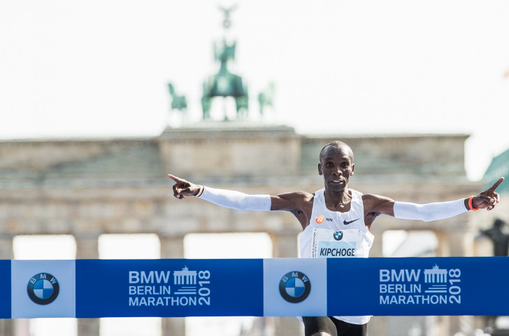 Kenya's Eliud Kipchoge wins the 2018 Berlin Marathon today in a world record of 2 hours 1min 39sec ©Getty Images  