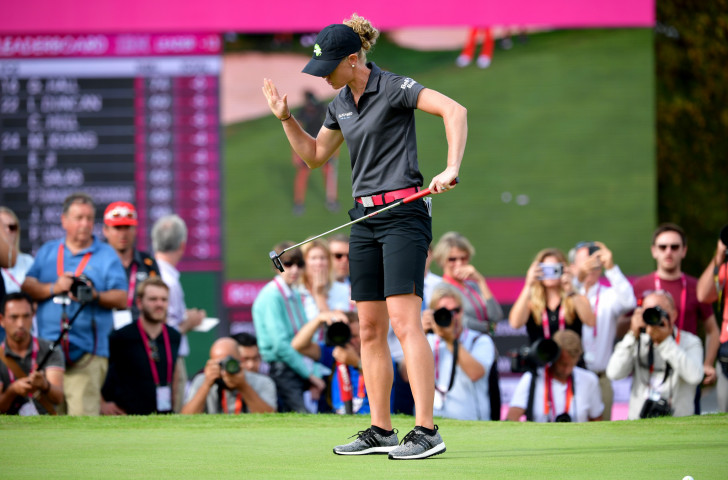 Amy Olson reacts at the final hole of the Evian Championship as a double-bogey takes her from being a shot in the lead to joint second ©Getty Images  
