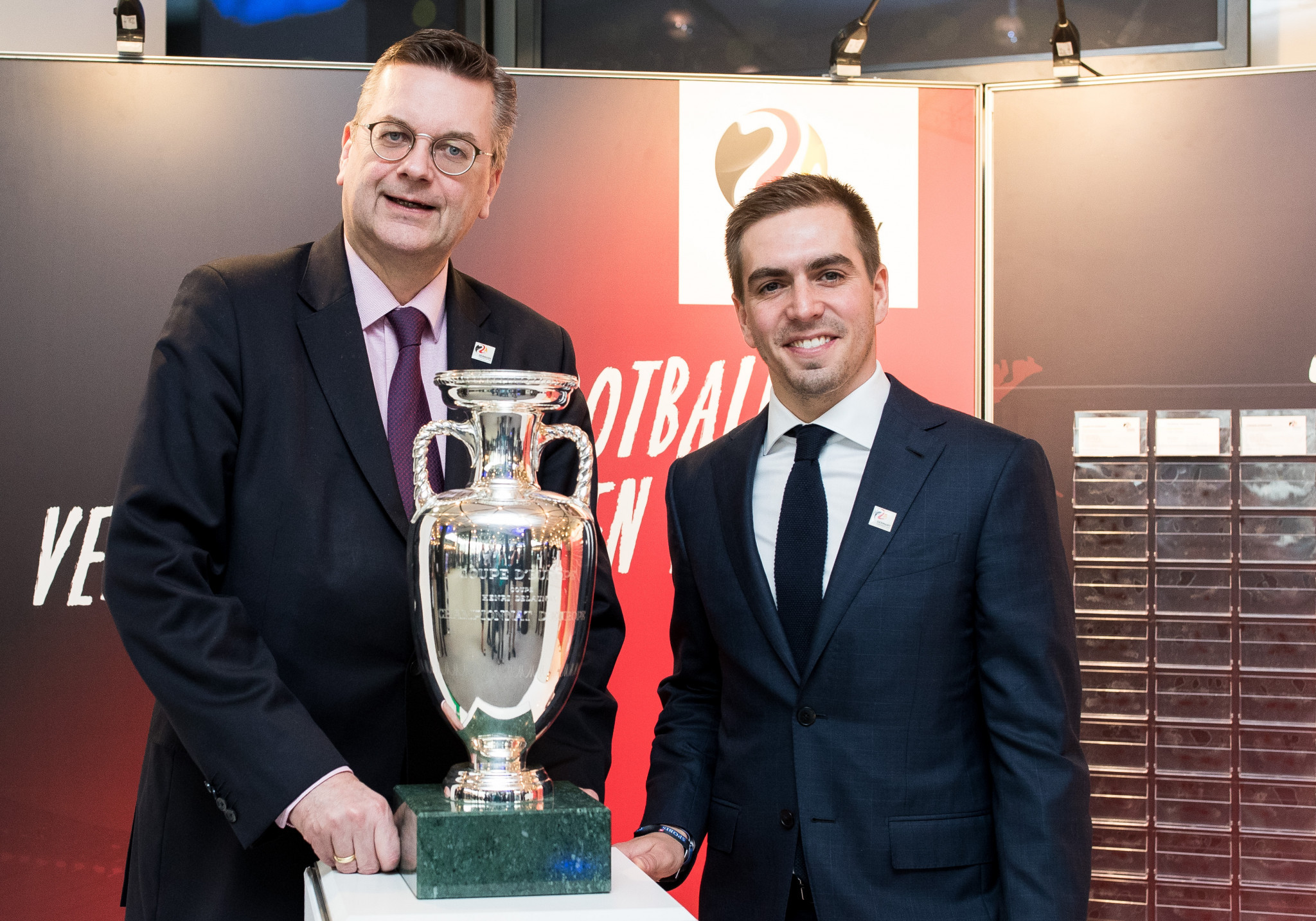 DFB President Reinhard Grindel and ex-German international Philip Lahm, who will head the Euro 2024 Organising Committee if Germany prove successful with their bid ©Getty Images 