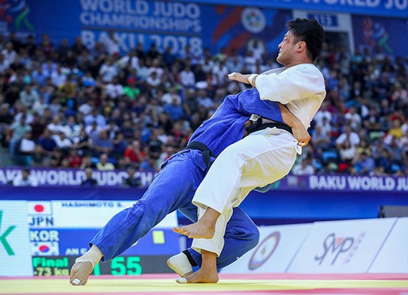 An threw defending champion Hashimoto to the ground in a dynamic final which was settled in normal time ©IJF
