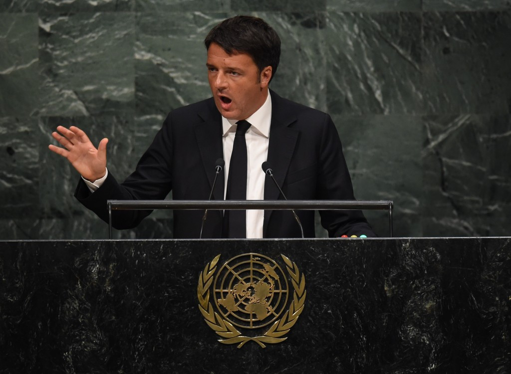 Itialian Prime Minister Matteo Renzi, pictured speaking during the UN Summit, discussed the Olympic bid when meeting Thomas Bach in New York ©AFP/Getty Images