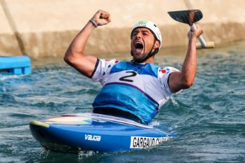Denis Gargaud Chanut of France is one of three 2016 Olympic champions returning to Rio this week for the ICF Canoe Slalom World Championships ©ICF