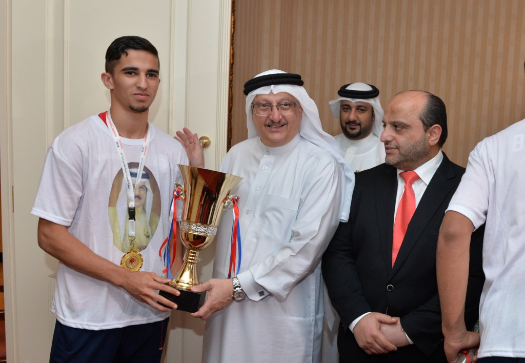 Abdulrahman Askar praised the Bahrain men's youth handball team for their continental championship success ©BOC
