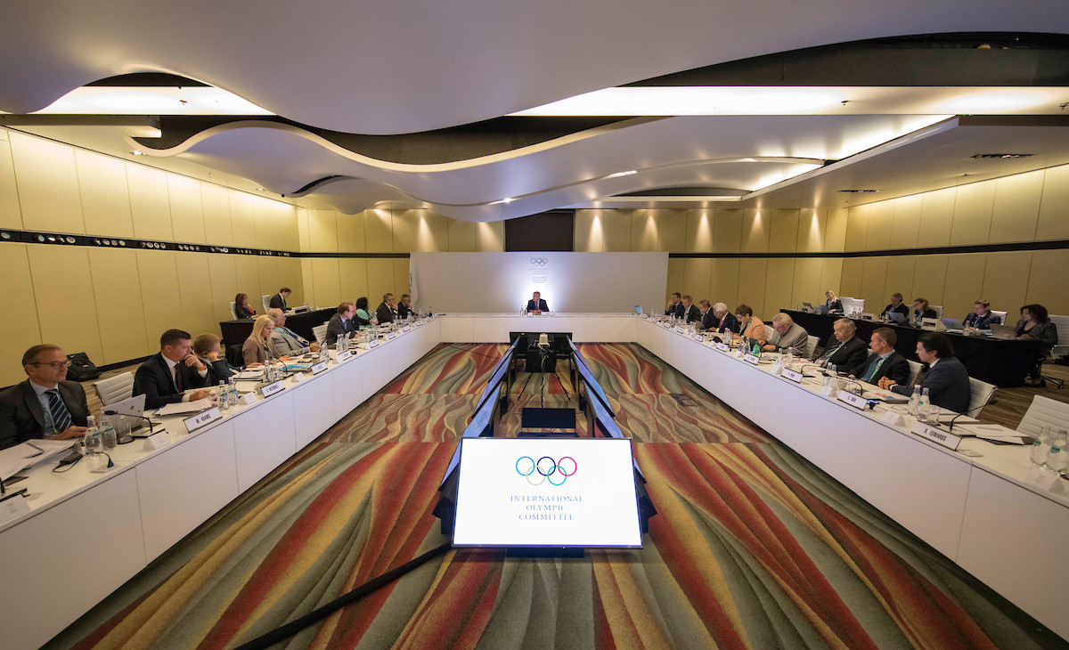 The status of AIBA if the governing body elects Gafur Rakhimov as its new President was top of the agenda on the opening day of the IOC Executive Board meeting in Buenos Aires today ©IOC