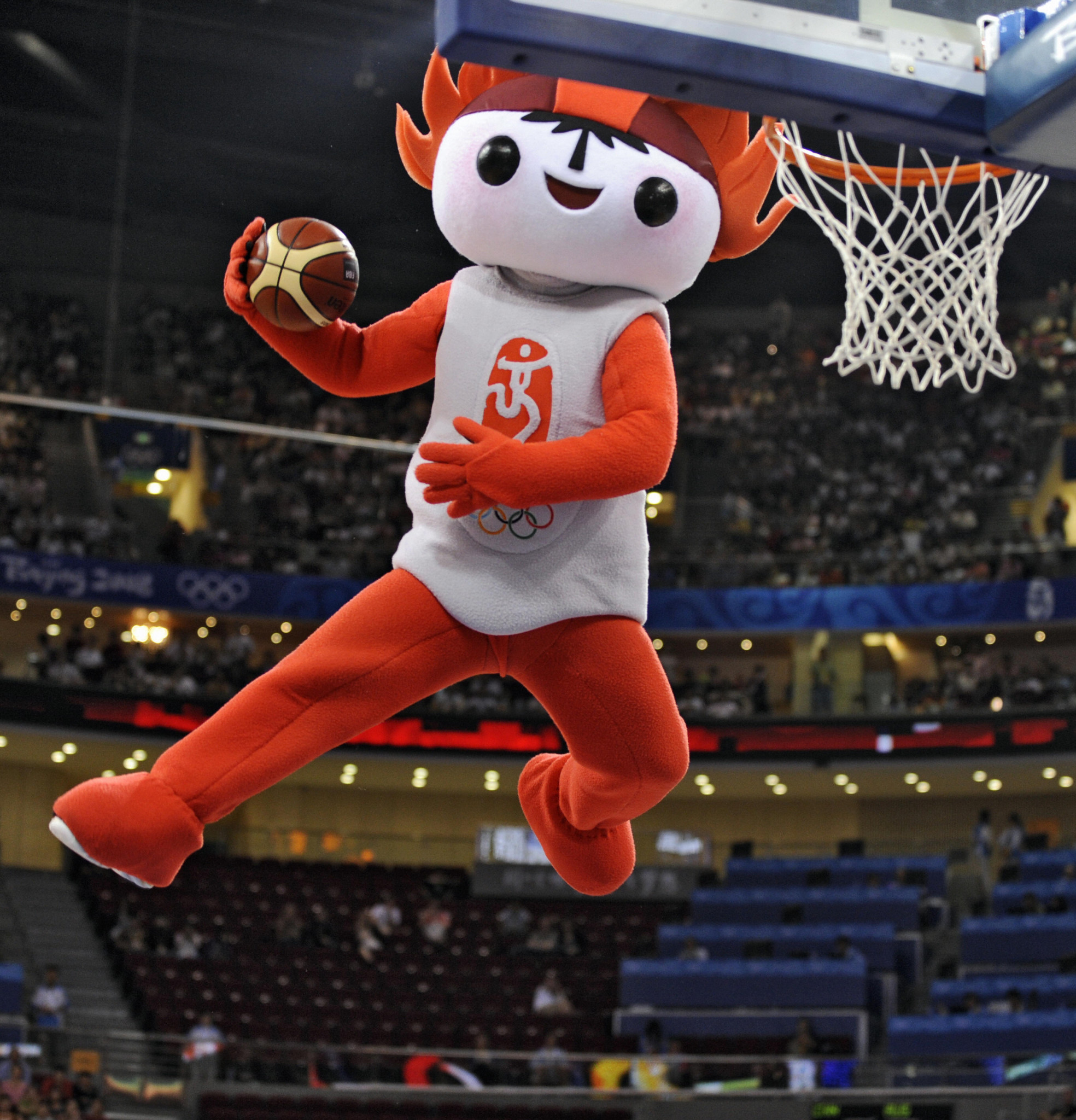 One of the Beijing 2008 mascots tries its hand at basketball ©Getty Images