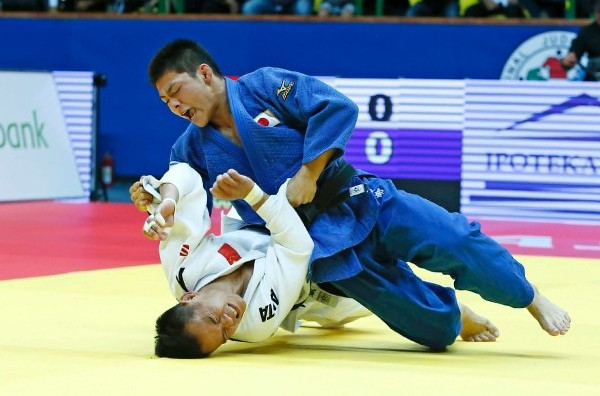 Japan's Hifumi Abe came out on top in the men's under 66kg category