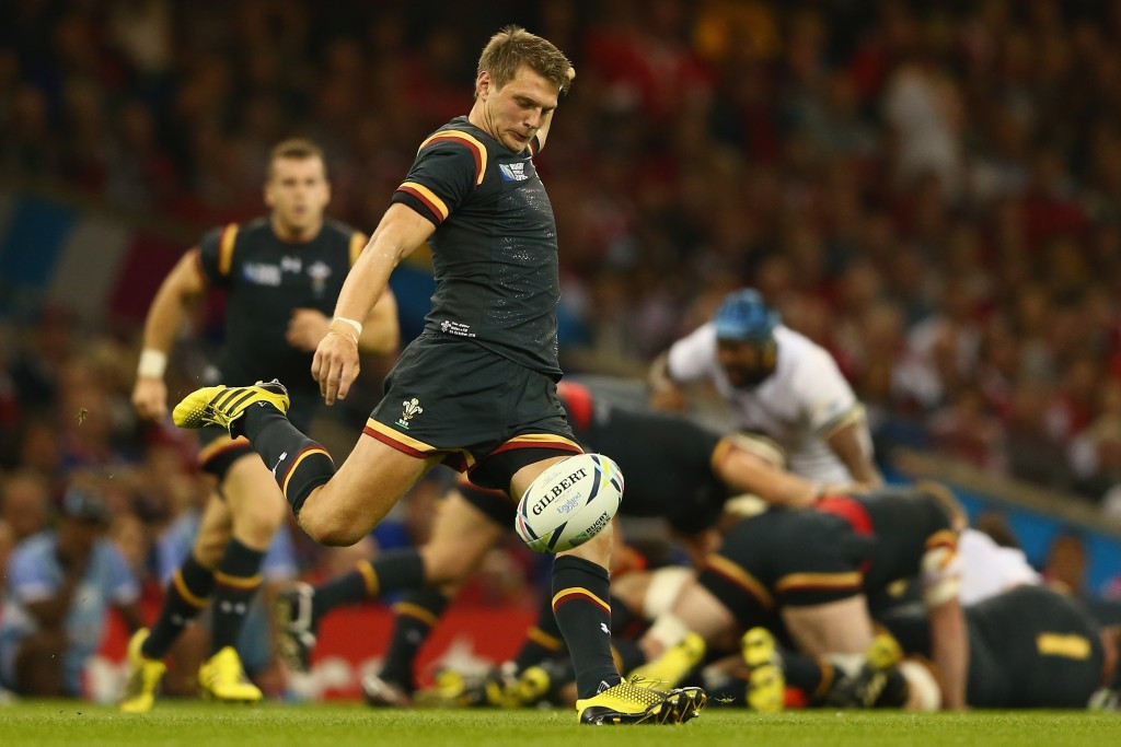 Dan Biggar produced a superb kicking performance to help guide Wales to their third straight Rugby World Cup victory