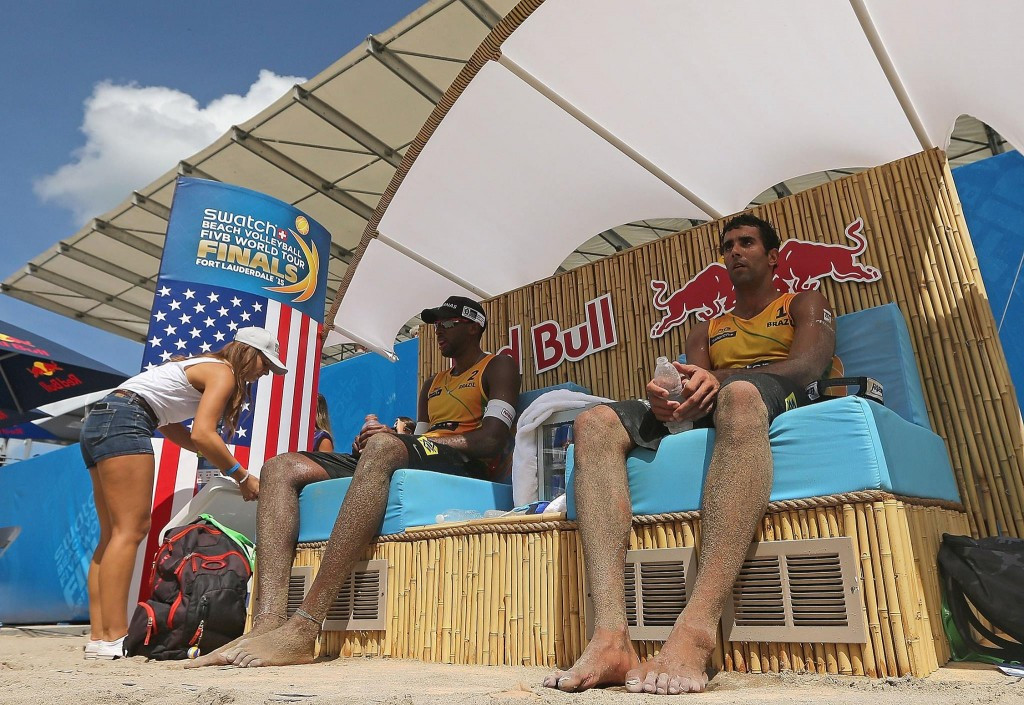  Pedro Solberg and Evandro Goncalves are now one of two male and two female unbeaten pairs ©FIVB