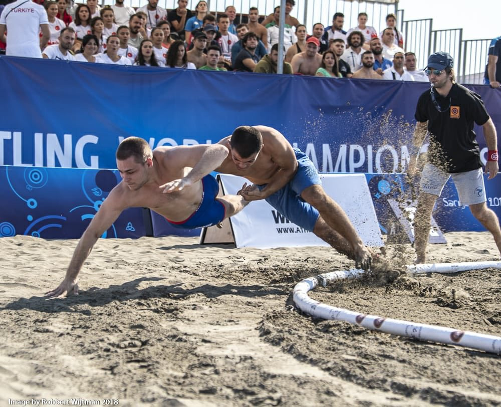 The qualifications rounds at the UWW World Beach Wrestling Championships took place today ©UWW