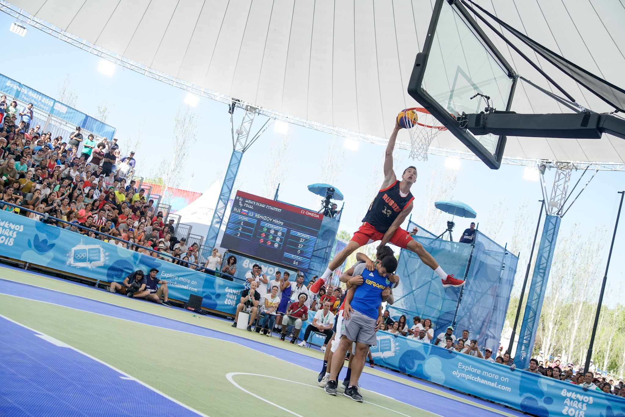 The men's dunk contest was among the highlights at the Urban Park ©Buenos Aires 2018