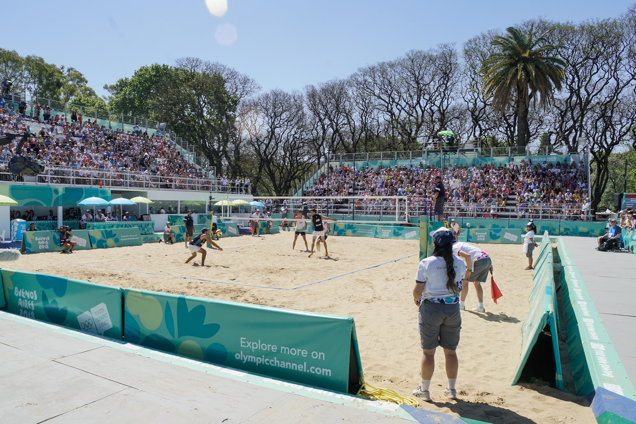 The men's and women's beach volleyball finals took centre stage this morning ©Buenos Aires 2018