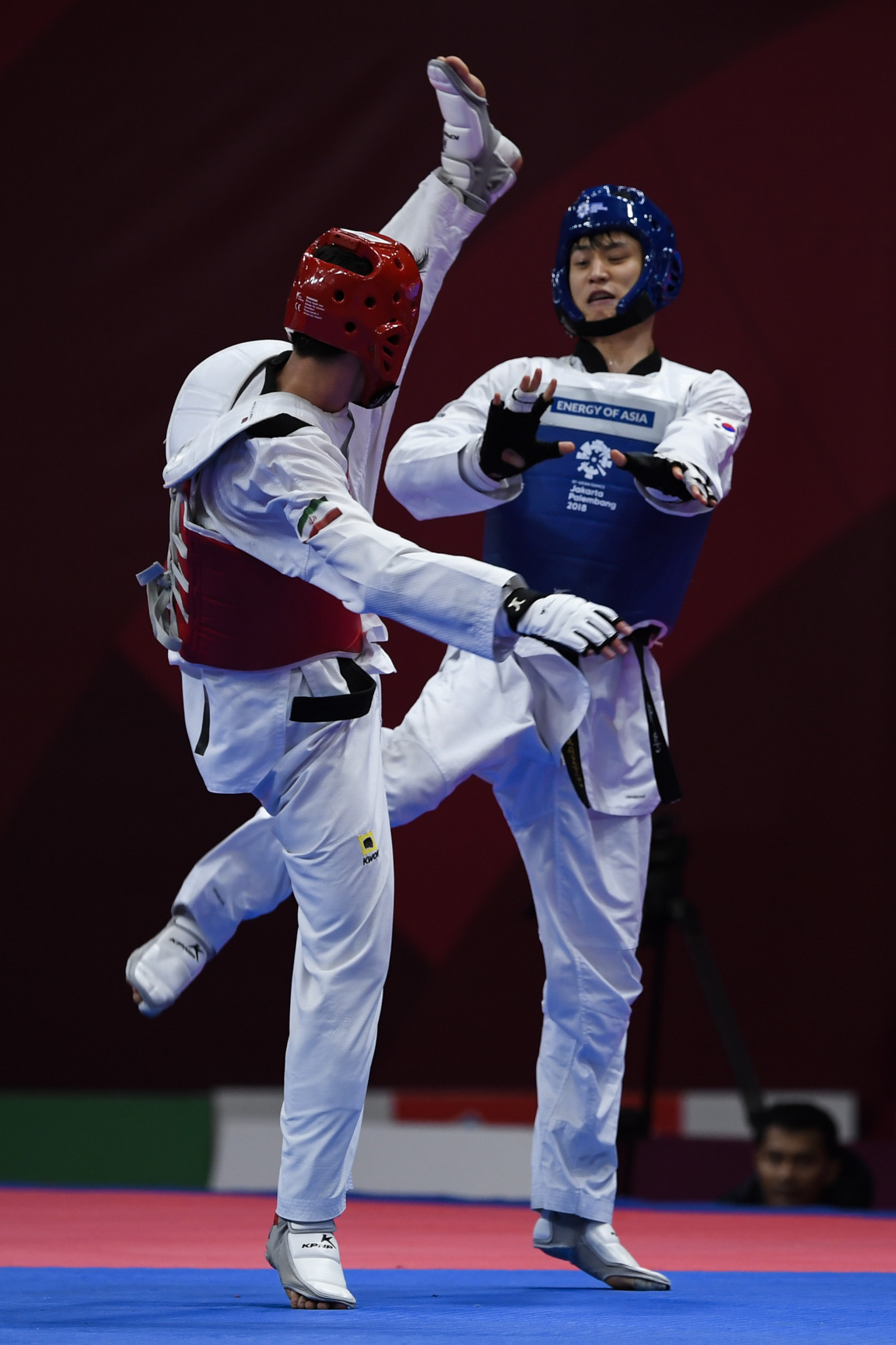 South Korea's Dae-Hoon Lee, a three-time Asian Games gold medallist, including at Jakarta-Palembang 2018, heads the field in the under-68kg category at the World Taekwondo Grand Prix in Manchester ©Getty Images