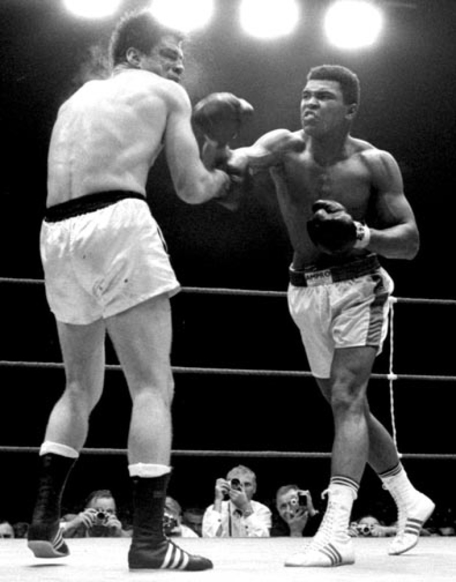 Muhammad Ali beat Germany's Karl Mildenberger in Frankfurt in 1966 ©Hulton Archive