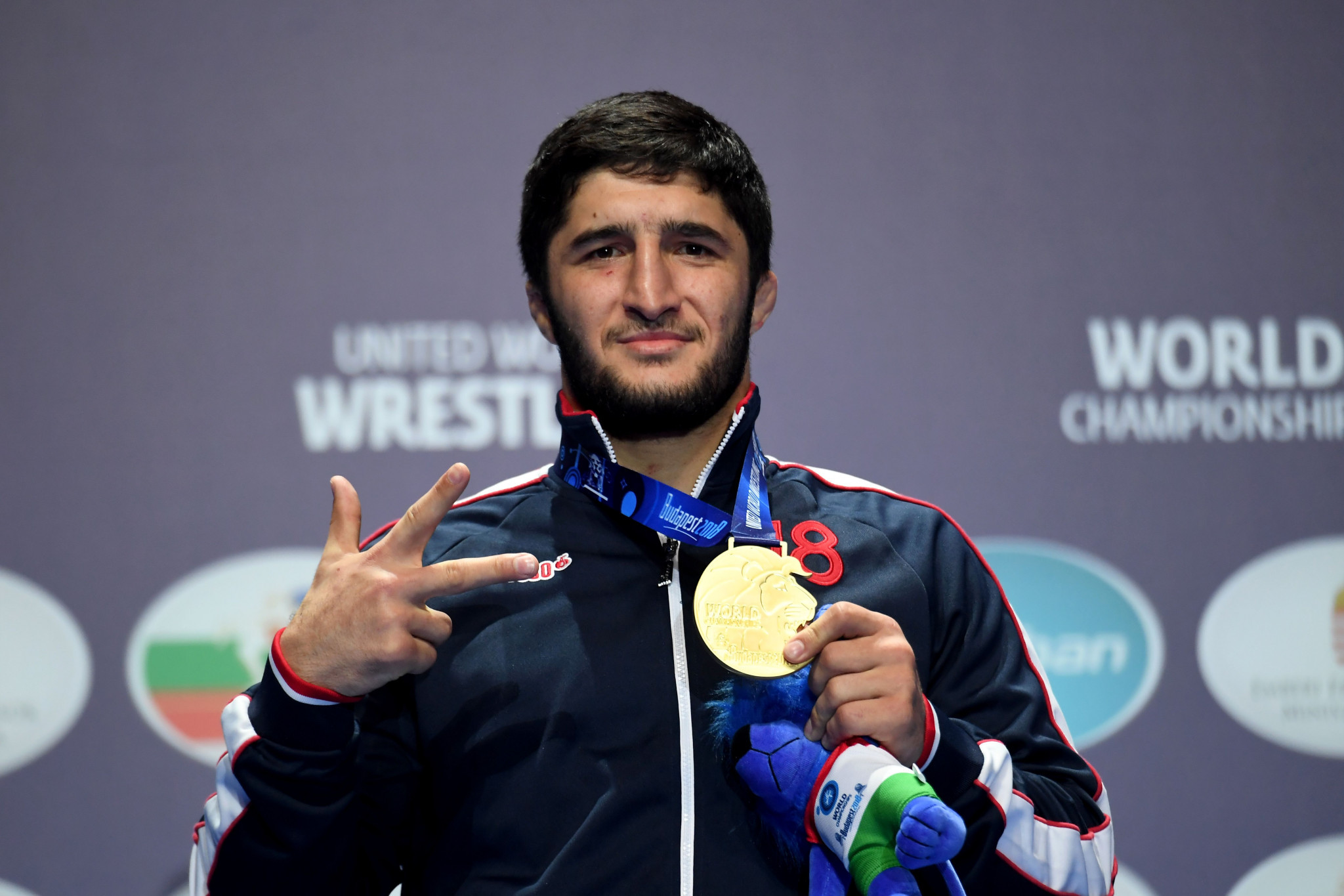 It took Abdulrashid Sadulaev from Russia just 70 seconds to win 