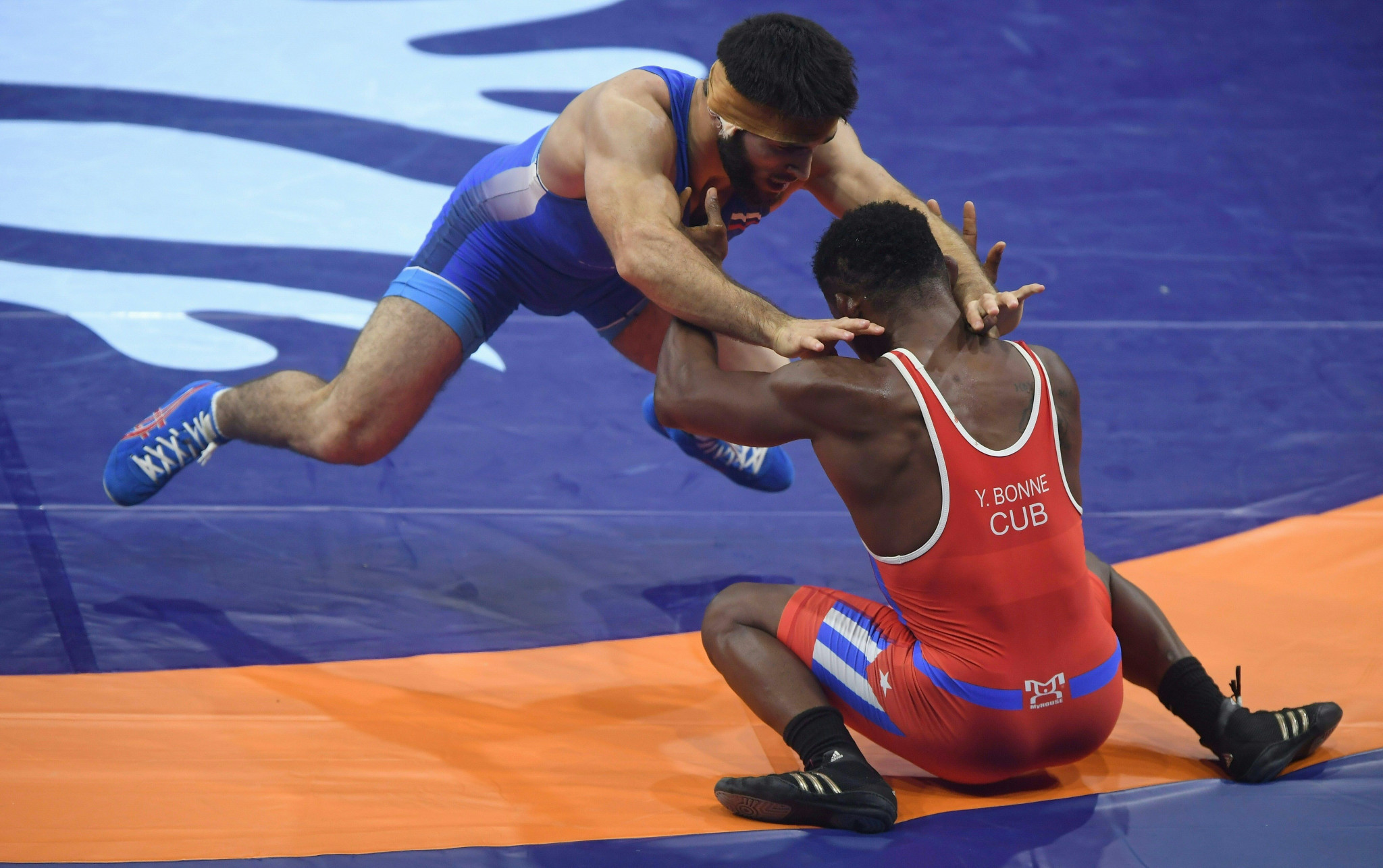 The incident occurred when Gadzhimurad Rashidov, blue, lost in the men's 61kg freestyle final ©Getty Images