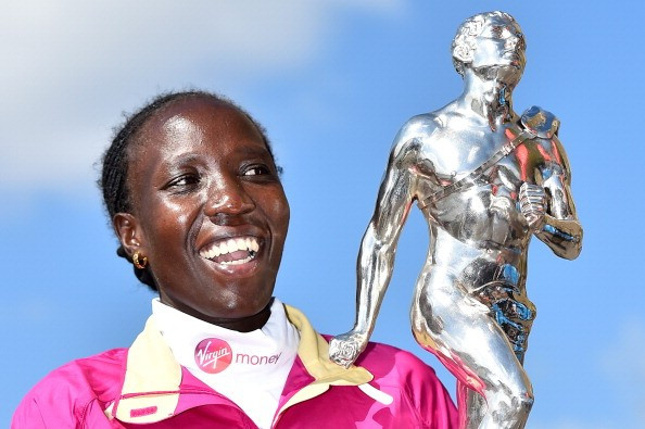 Kenya's Edna Kiplagat, pictured at last year's Virgin London Marathon, defended her Great Scottish Run title in Glasgow today ©Getty Images