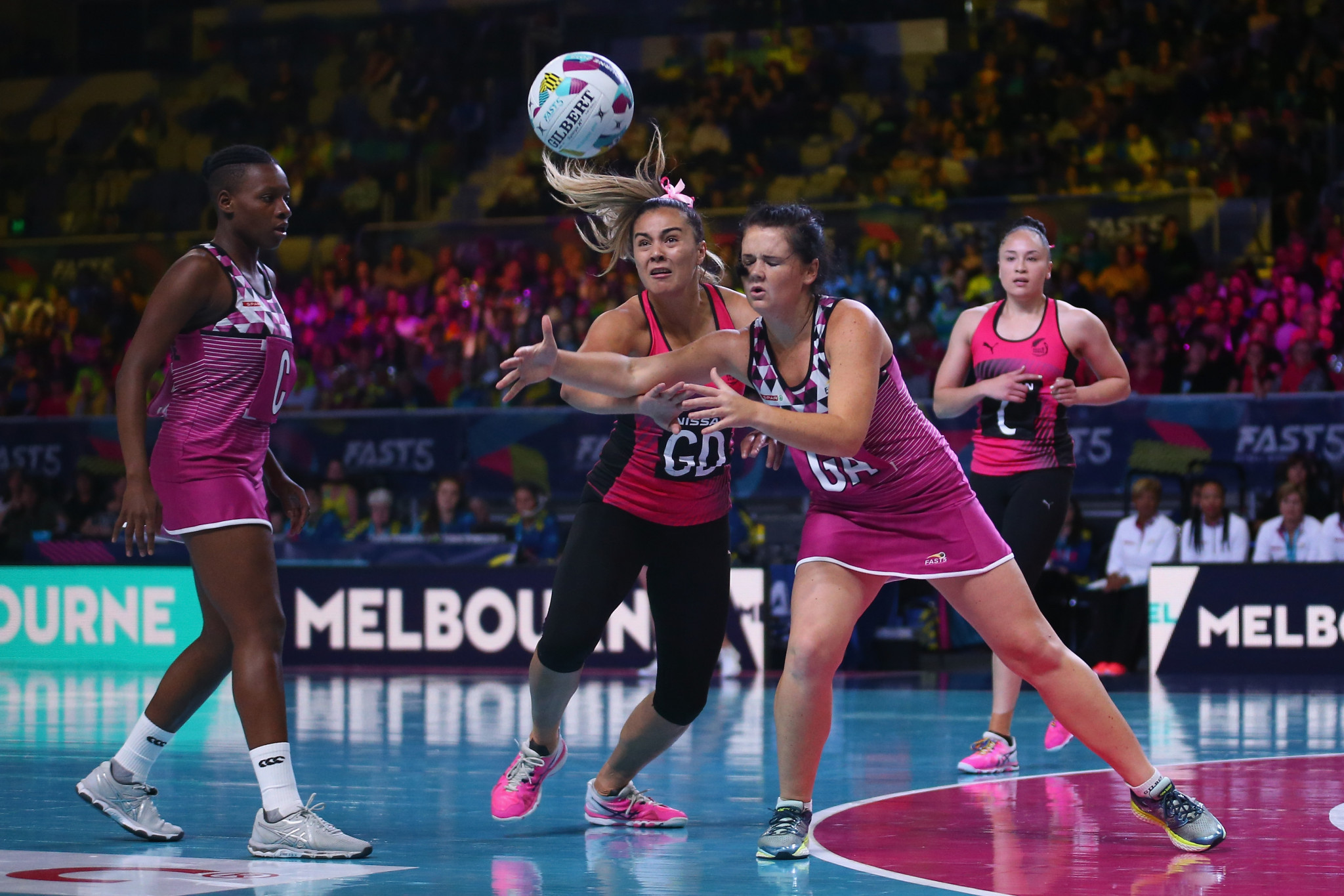 New Zealand won all three of their games on the first day of the Fast5 Netball World Series in Melbourne, including a 39-36 victory over South Africa ©Getty Images