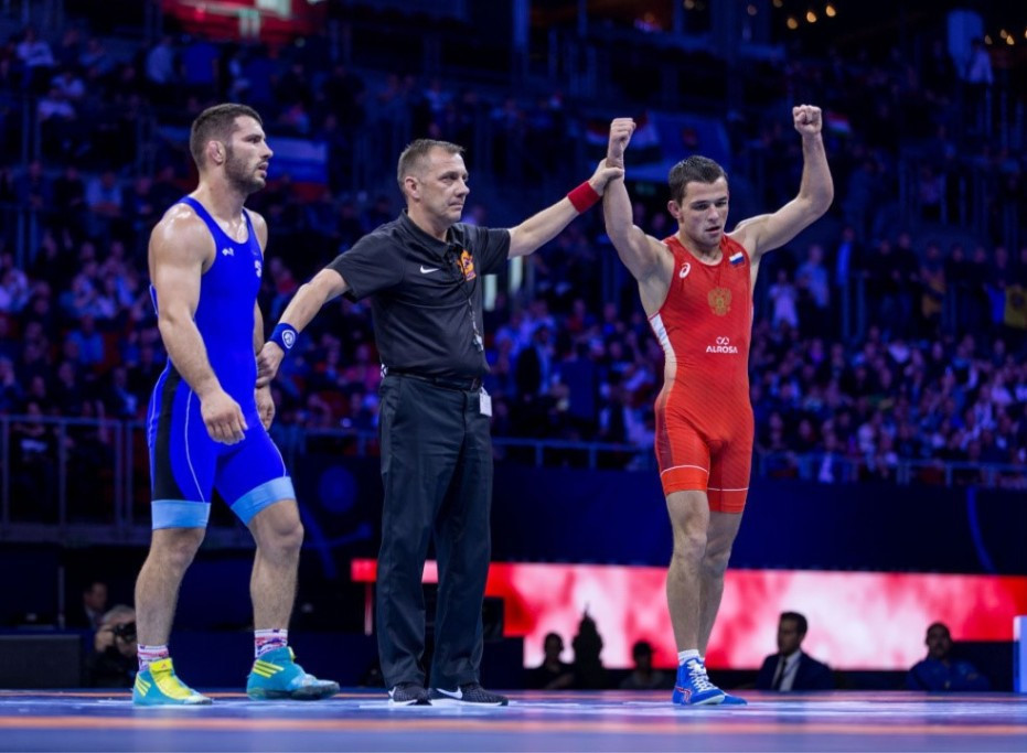 Russia won two more golds tonight to move top of the medals table with just a day left ©UWW