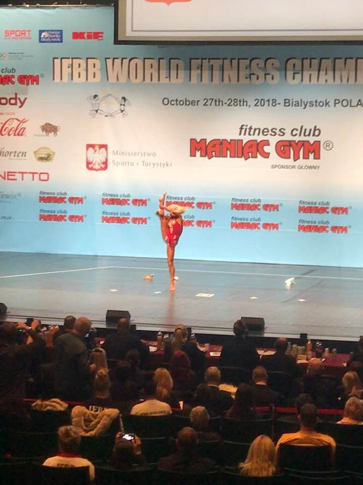 The Championships started with the women's fitness routines ©ITG