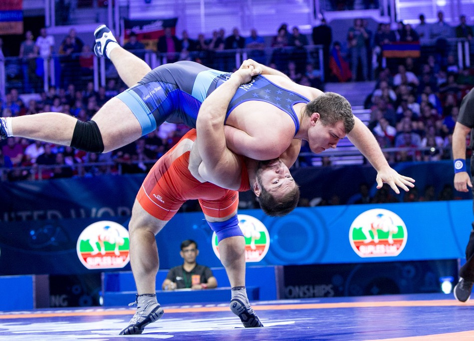 In the Greco-Roman gold medal match at 130kg Sergey Semenov pulled off two four-point throws on his way to victory ©UWW