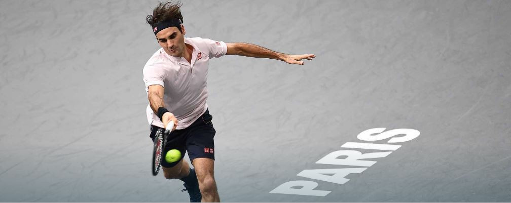 Roger Federer is through to the quarter-finals of the ATP Paris Masters where he will face Kei Nishikori ©ATP