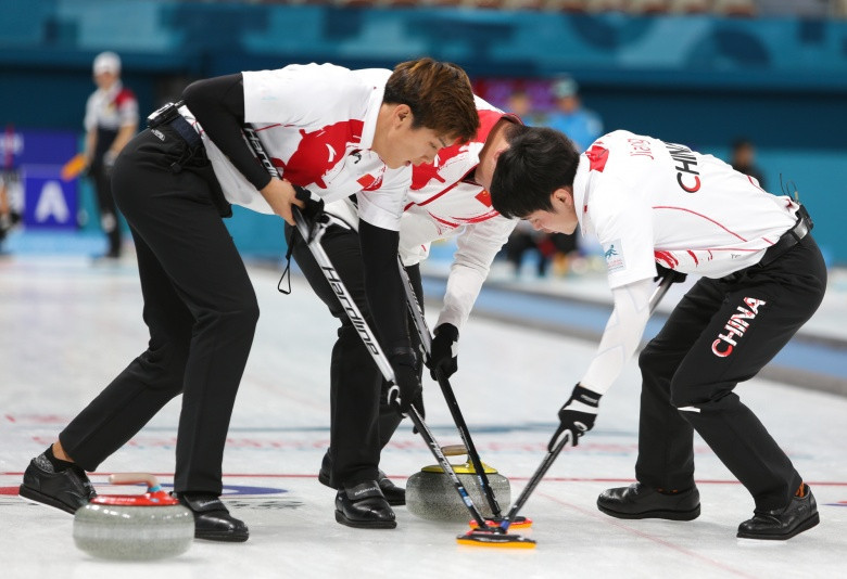China beat South Korea on opening day at 2018 Asia-Pacific Curling Championships in Gangneung