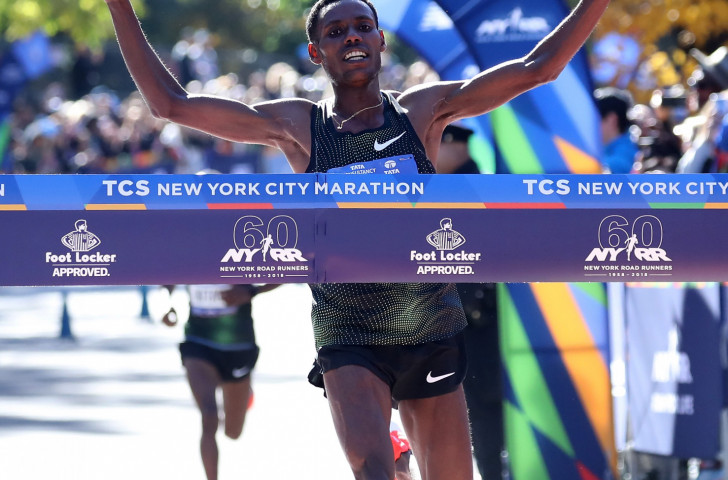 Ethiopia's Lelisa Desisa wins the men's title at the New York Cty Marathon ©Getty Images  