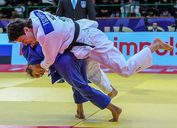Olympic champion Majlinda Kelmendi returned to gold medal winning form after a year off due to injury ©IJF