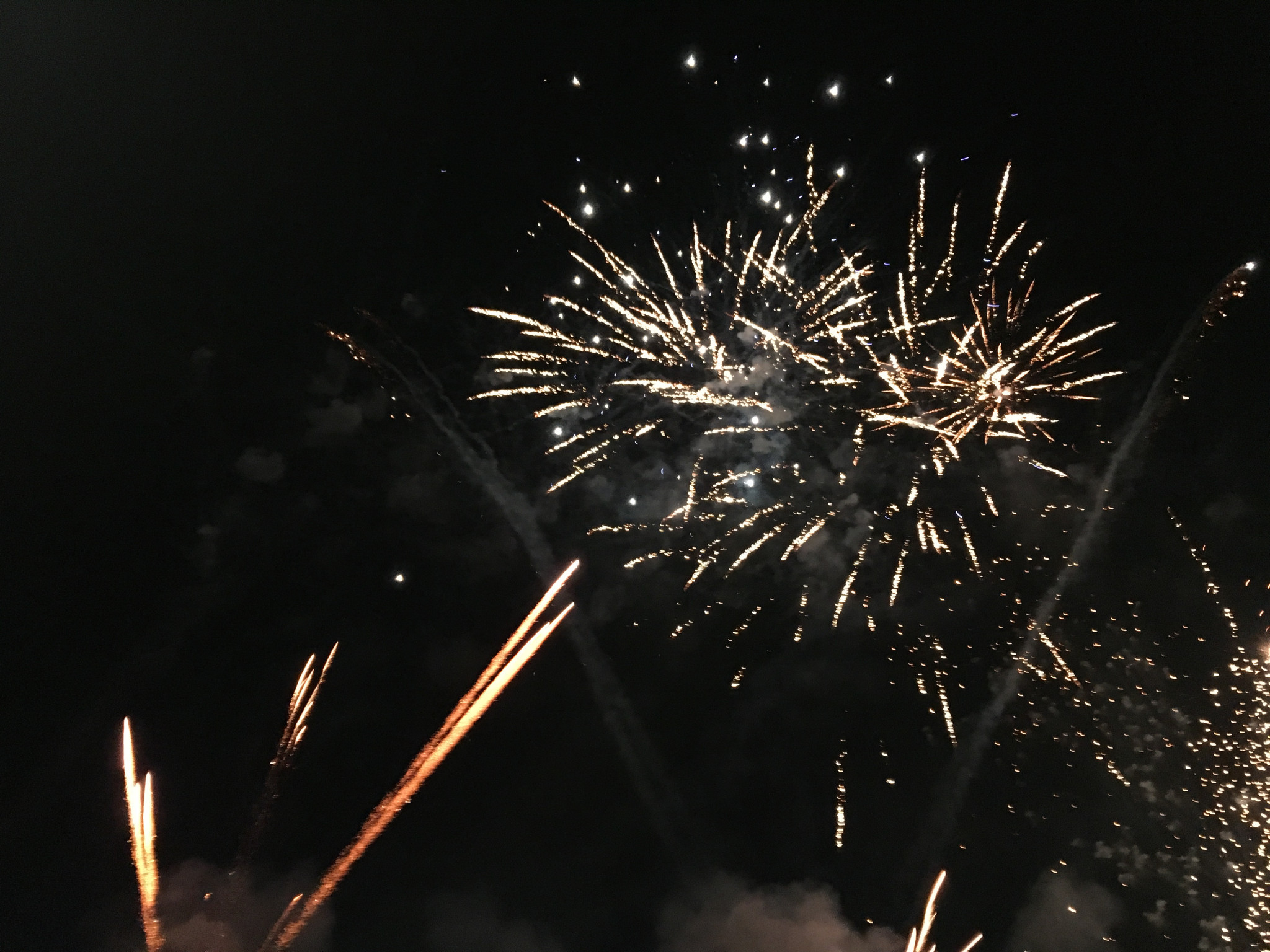 Today's competition ended with a fireworks display outside the arena to celebrate the sport's 80th anniversary ©ITG