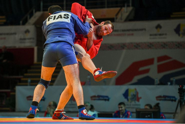Enthralling session sees Russia win further five golds at World Sambo Championships