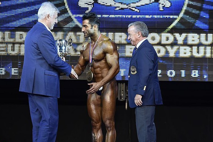 Iran's Vahid Badpi was named overall winner of the men's classic bodybuilding event ©Jakub Csontos/EastLabs