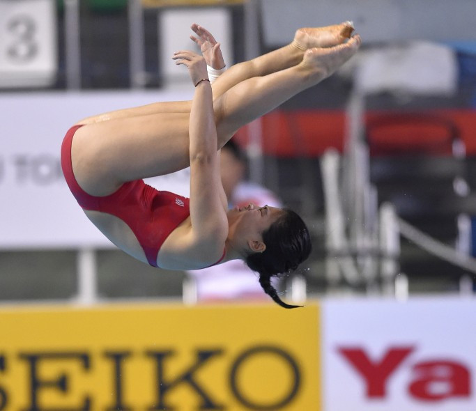 Huang eases into springboard final at FINA Diving World Cup in Gold Coast