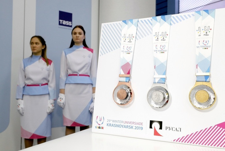 One medal takes about four days to make ©Krasnoyarsk 2019