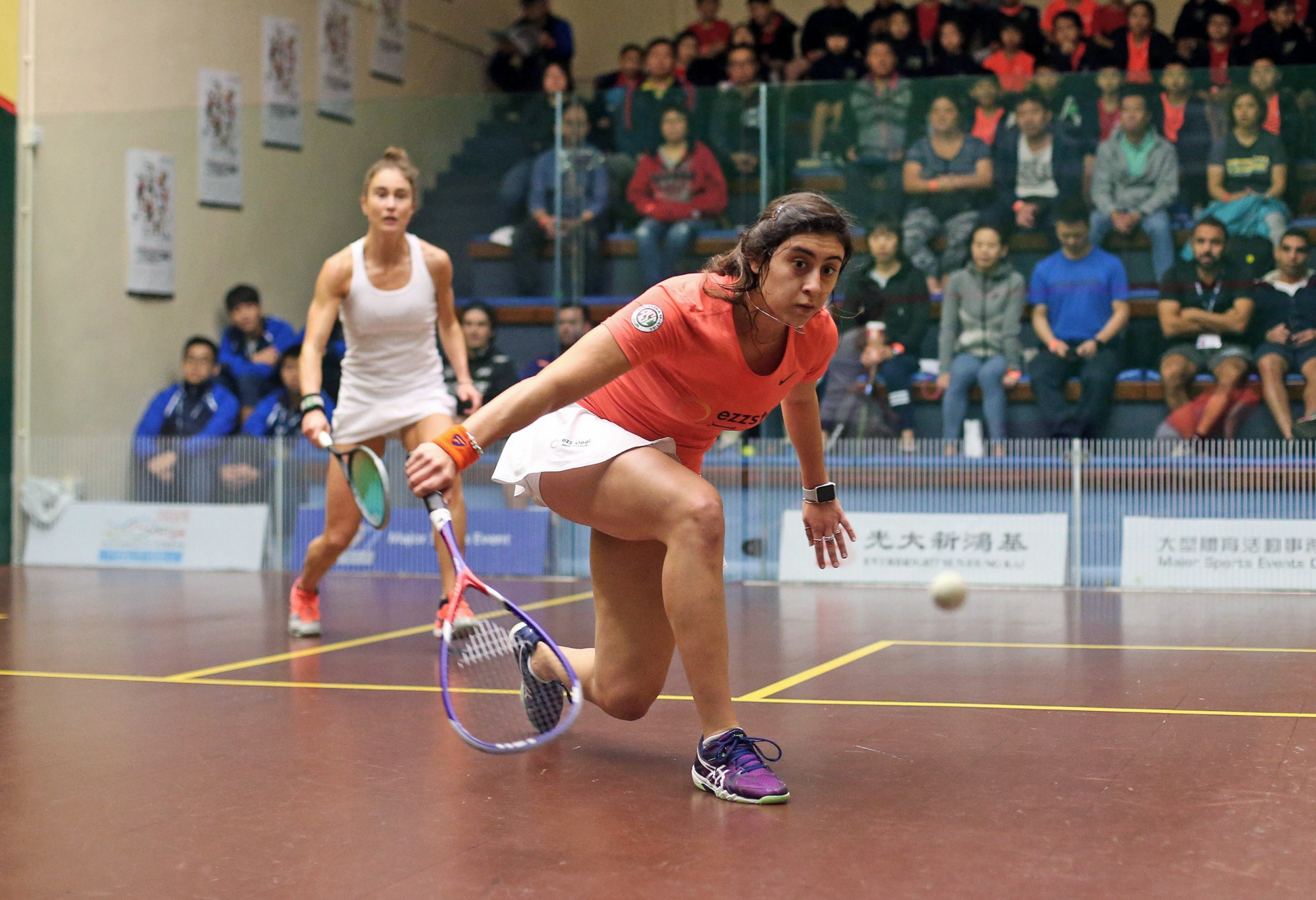 Egypt's Nour El Sherbini won her first game of the PSA Hong Kong Open to get her title defence underway ©PSA