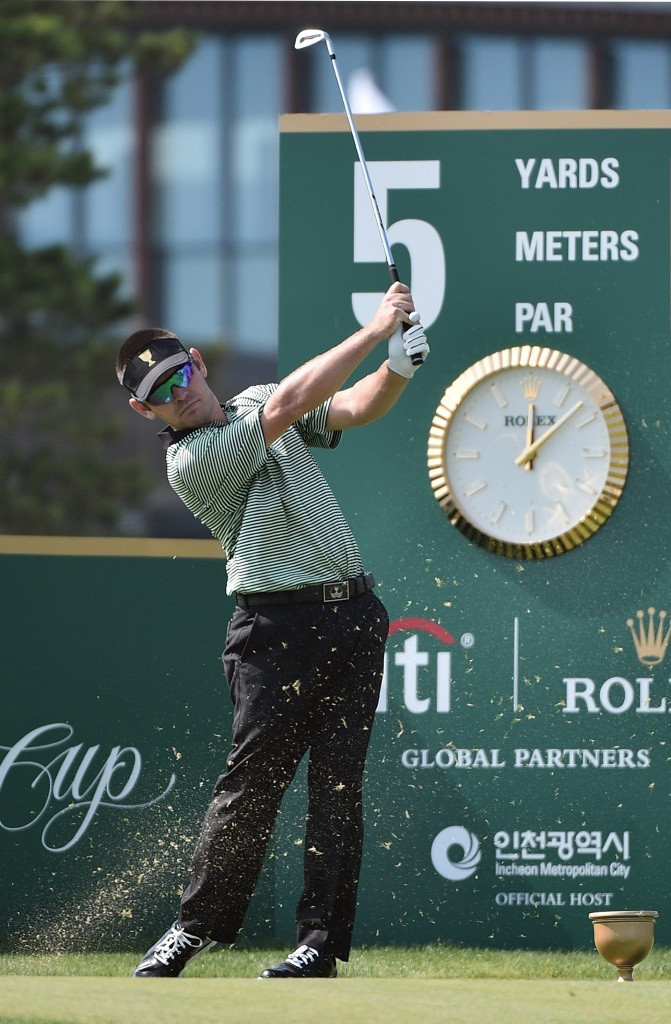 Louis Oosthuizen won the only point for the international side with Branden Grace