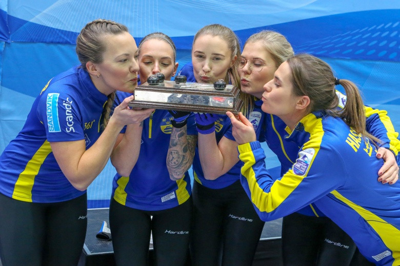 Sweden came from behind to win the women's European Curling Championships today ©WCF
