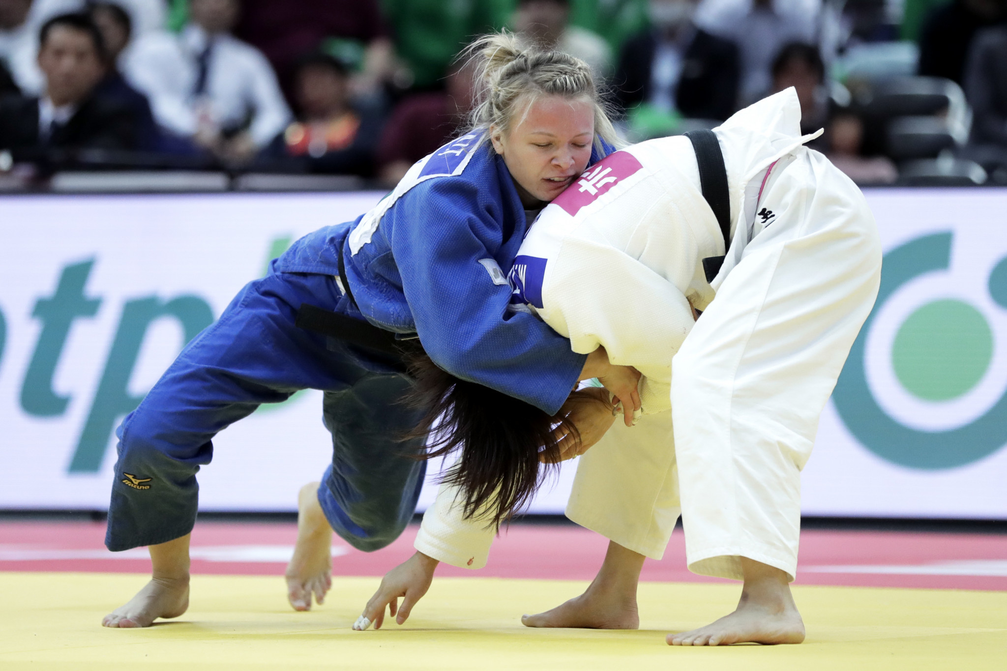 Canada disrupt Japanese gold medal clean sweep on day two of IJF Grand Slam in Osaka