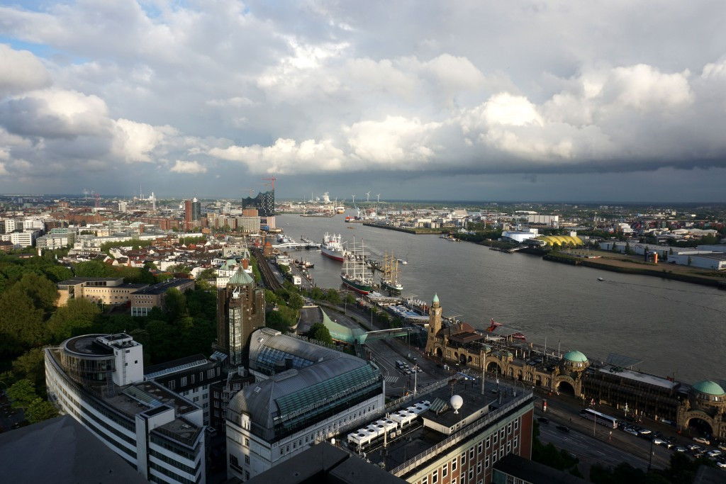 Hamburg will hold a referendum on its Olympic bid in November